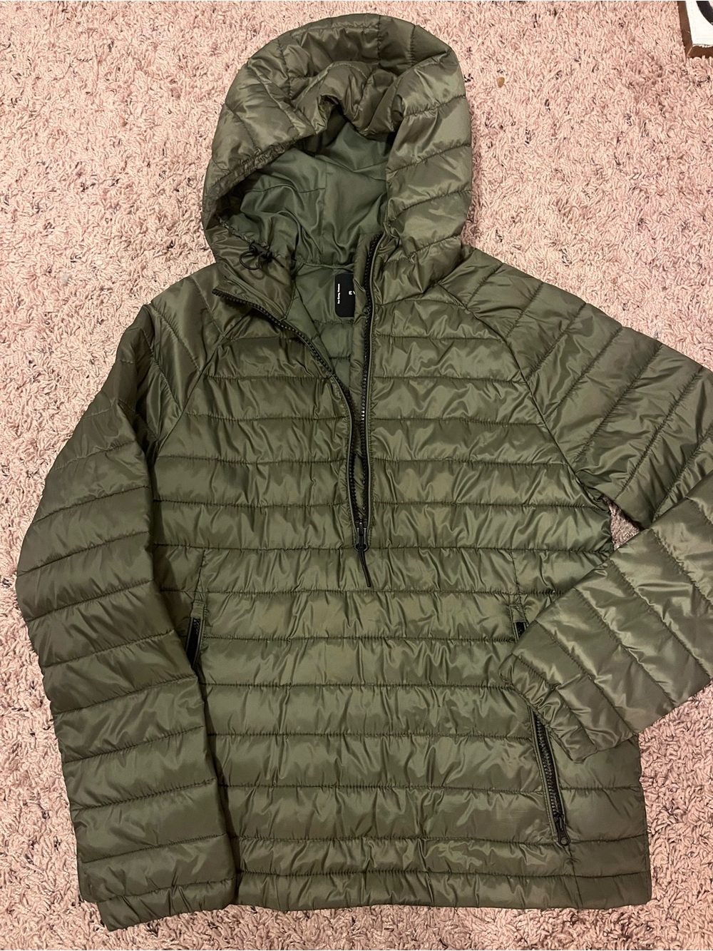 Everlane Olive Green Quilted Hooded Puffer Jacket